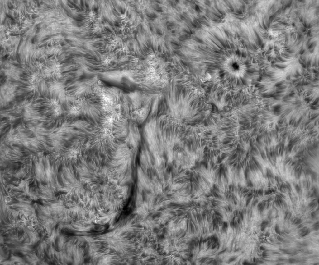 The "J" Filament AR 4188 - 22 Aug 2025